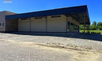 Imagem: Pavilhão com 3 Dormitorio(s) localizado(a)