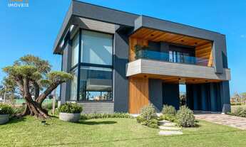 Imagem 2: Casa com 4 Dormitorio(s) localizado(a) no bairro em Capão da Canoa / Rio Grande do Sul R