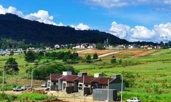 Imagem: Terreno com 3 Dormitorio(s) localizado(a)