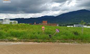 Imagem: Terreno com 3 Dormitorio(s) localizado(a)