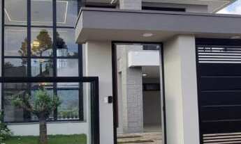 Imagem 1: Casa com Piscina e Área de Lazer em São Jacó, Sapiranga - Oportunidade de Compra