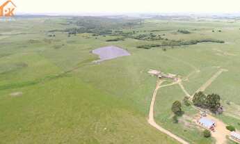 Imagem 7: Fazenda com 2 Dormitorio(s) localizado(a) no bairro Área Rural de Bagé em Bagé / Rio Gran