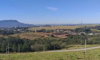 Imagem 2: Terreno com 3 Dormitorio(s) localizado(a) no bairro Quatro Colônia em Campo Bom / Rio Gra
