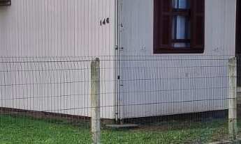 Imagem: Casa com 3 Dormitorio(s) localizado(a) no