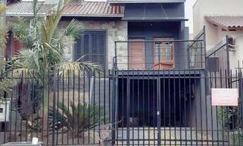 Imagem: Casa com 4 Dormitorio(s) localizado(a) no