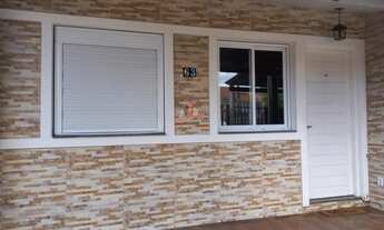 Imagem: Casa com 2 Dormitorio(s) localizado(a) no