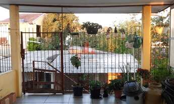 Imagem 3: Sobrado, 2 dormitórios, 2 banheiro, 2 vagas na garagem, 20M² de Área Construída