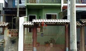 Imagem: Sobrado, 2 dormitórios, 1 banheiros, 1