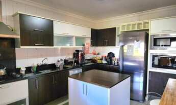 Imagem 5: Apartamento, 3 dormitórios, 1 suítes, 1 banheiros, 157M² de Área Construída