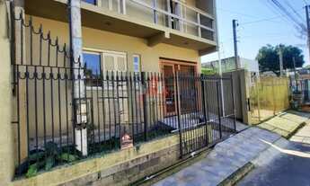 Imagem: Sobrado, 4 dormitórios, 2 banheiro, 2