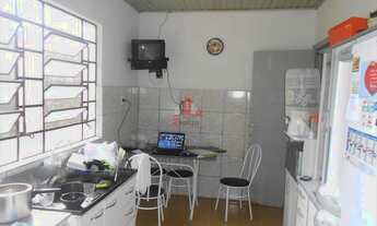 Imagem 5: Casa, 3 dormitórios, 1 banheiros, 1 vaga na garagem, 377M² de Área Construída