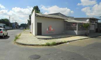 Imagem: Prédio Comercial com 2 Dormitorio(s) localizado(a)