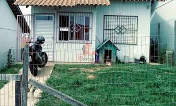 Imagem: Casa com 2 Dormitorio(s) localizado(a) no