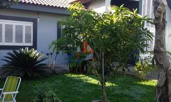 Imagem: Casa com 4 Dormitorio(s) localizado(a) no