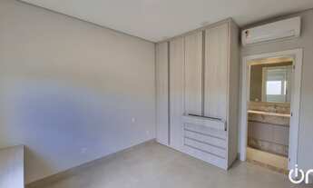 Imagem 1: CASA DE CONDOMÍNIO à venda – CONDOMÍNIO FLORAIS DO VALLE - 3 quartos, 235m2 por R$2.100.00