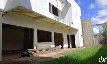 Imagem 2: CASA Á VENDA- Região do jardim comoro R$500.000,00, 04 quartos, 325m - Cuiabá/MT