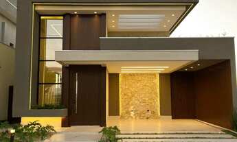 Imagem: Casa térrea, pé direito duplo !! A venda