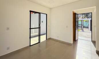 Imagem 4: Sobrado à Venda no Jardim Tropical com 3 Quartos, Área Gourmet e Próximo ao Shopping 3 Amé