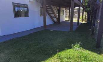 Imagem 3: Sobrado com 3 Quartos, Energia Solar e Varanda Gourmet à Venda – Próximo à Pousada Penhasc