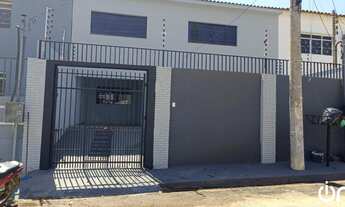 Imagem: Sobrado com piscina, Venda, 196m², 4 quartos