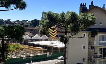 Imagem 5: Apartamento Semimobiliado com Lareira e Piscina no Condomínio em Canela