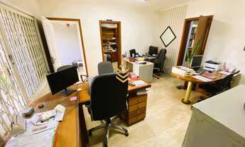 Imagem 2: Belíssimo sobrado semi mobiliado com churrasqueira e piscina em Canoas