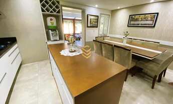 Imagem 5: Belíssimo sobrado semi mobiliado com churrasqueira e piscina em Canoas