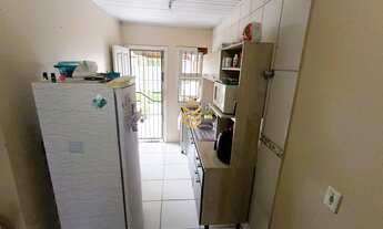 Imagem 3: Imóvel à venda em Canoas: Casa com banheiro social, sala de estar e cozinha no Parque Ozan