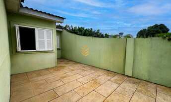 Imagem: Imóvel com Área de Serviço e Jardim em