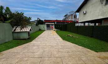 Imagem 5: Imóvel com Área de Serviço e Jardim em Estância Velha, Canoas - Oportunidade de Venda