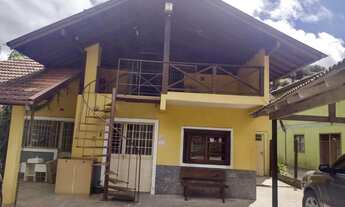 Imagem: Casa com 3 Dormitorio(s) localizado(a) no