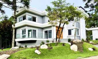 Imagem: CASA LAS LENÂS CONDOMÍNIO ALTO DOS PINHEIROS