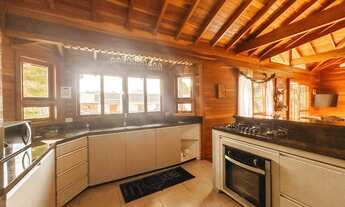 Imagem 6: CASA MOBILIADA EM GRAMADO