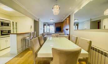 Imagem 1: Imóvel à Venda em Canela: Apartamento Mobiliado com Varanda e Churrasqueira no Centro