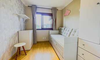 Imagem 7: Imóvel à Venda em Canela: Apartamento Mobiliado com Varanda e Churrasqueira no Centro