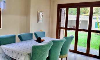 Imagem 2: Casa à venda em Canela, Parque das Hortênsias - Sala de estar, sala de jantar e cozinha