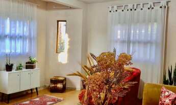 Imagem 3: Casa à venda em Canela, Parque das Hortênsias - Sala de estar, sala de jantar e cozinha