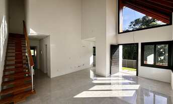 Imagem 2: CASA COM 3 SUÍTES PRONTA PARA MORAR