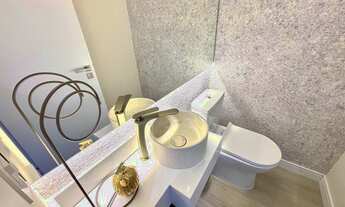 Imagem 6: Elegância Francesa em Gramado: Apartamento de Alto Padrão com 2 Suítes