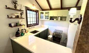 Imagem 4: LINDA CASA EM MEIO A NATUREZA EM CANELA