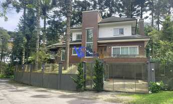 Imagem: Casa no Bairro Planalto, em Gramado/RS!