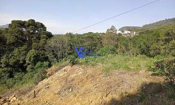Imagem: Terreno no Bairro Várzea Grande em Gramado!