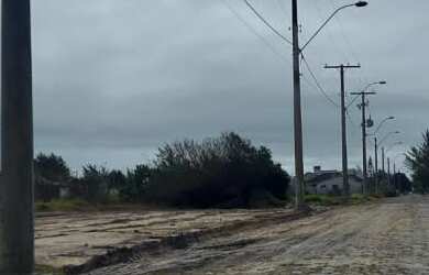 Imagem 5: Terreno na praia de Atlântida Sul com 300m²