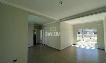 Imagem 6: Casa com piscina/ Itapoá