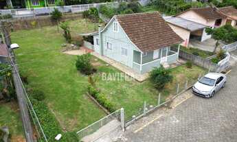 Imagem: Casa de Madeira - Excelente Localização