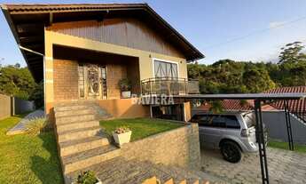 Imagem: Casa com 3 Dormitorio(s) localizado(a) no