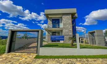 Imagem 4: Sobrado Alto Padrão com 3 Dorm. (1 Suíte) em Estância Velha