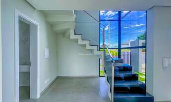 Imagem 7: Sobrado Alto Padrão com 3 Dorm. (1 Suíte) em Estância Velha