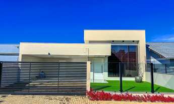 Imagem 2: Casa Térrea Moderna com 3 Dorm. (1 Suíte) e Piscina em Estância Velha