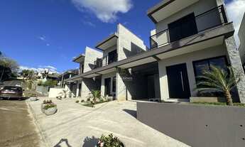 Imagem: Sobrado Com Duas Suítes Novo Localizado